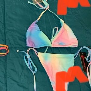 Perfection in a sweet pastel candy print